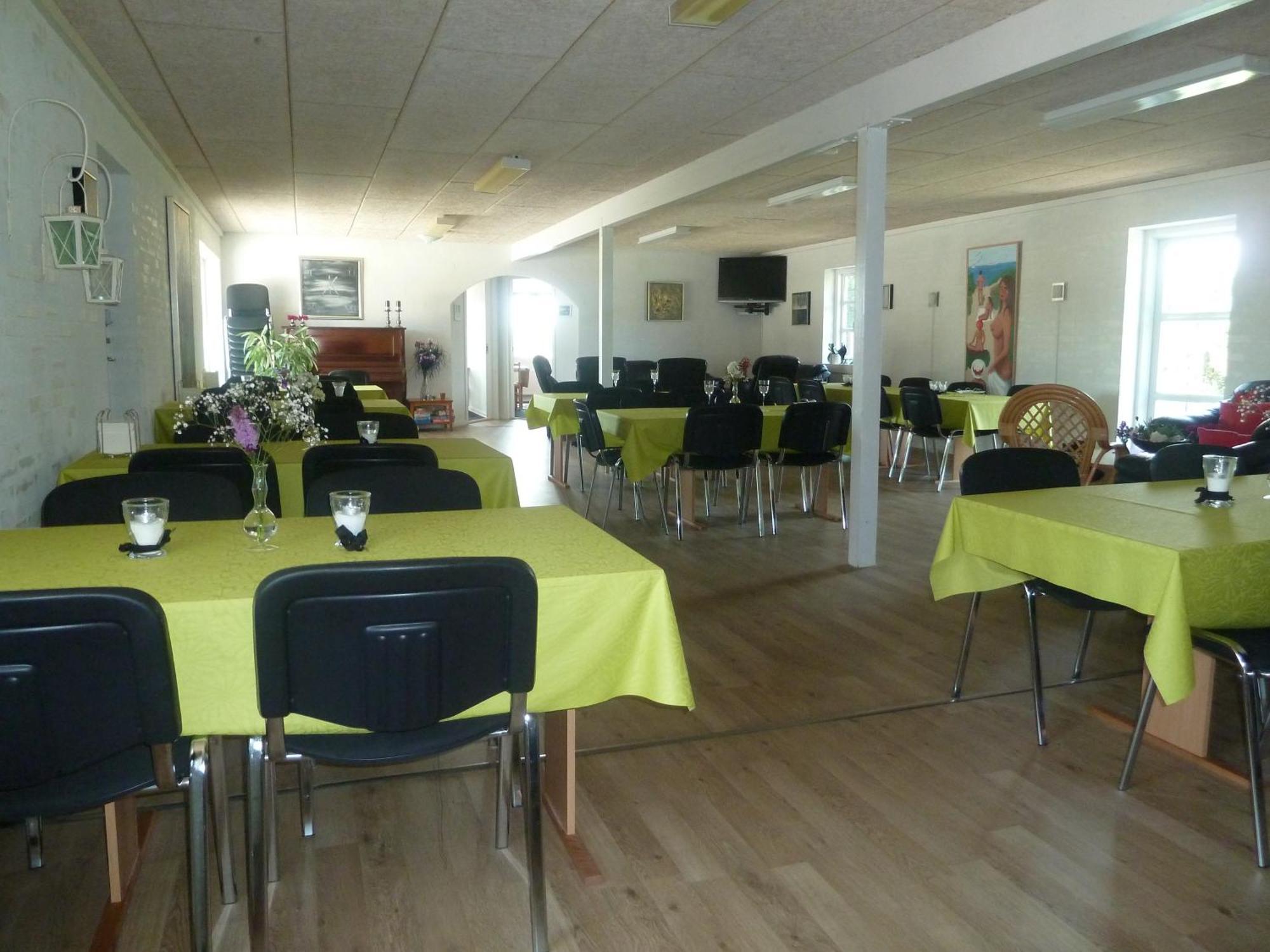 Give Bed & Breakfast Exteriör bild