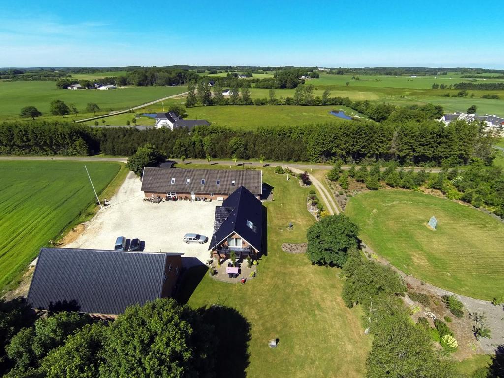 Give Bed & Breakfast Exteriör bild